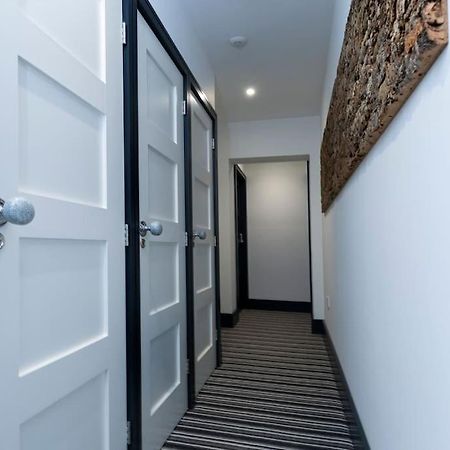 Bootique House - Luxury Group Accommodation In Wakefield Exterior foto
